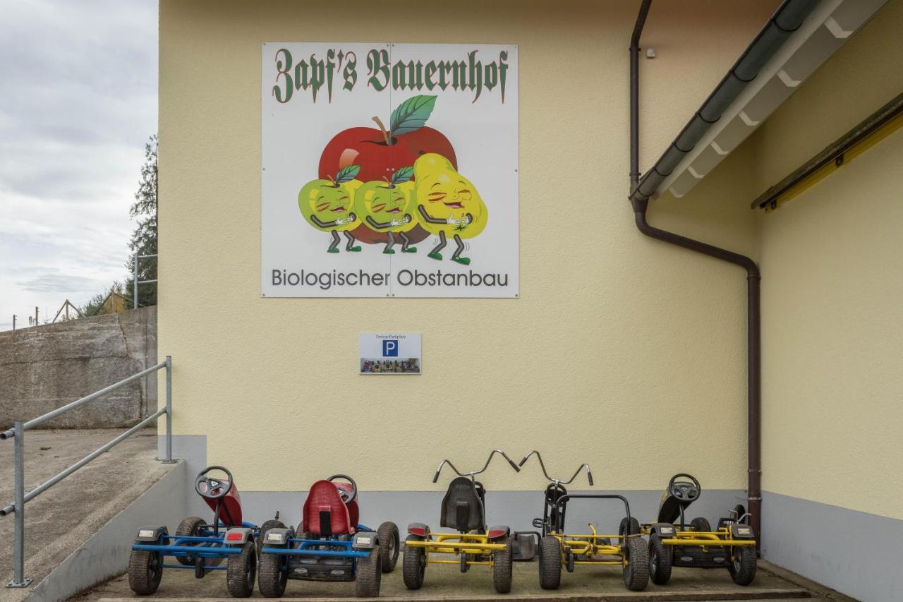 Ferienwohnung Zapfs Bauernhof Stiefmütterchen Tettnang Exterior foto